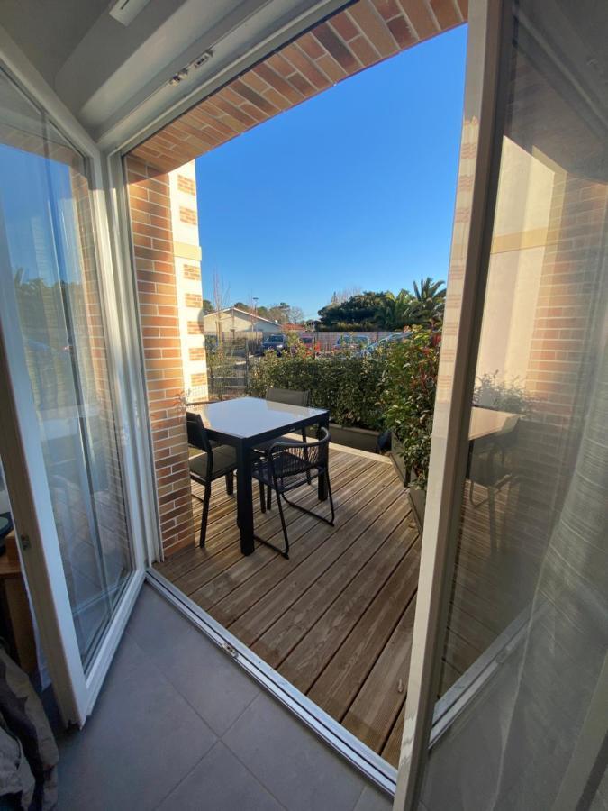 ביסקארוס Charmant Appartement Neuf Et Confortable Classe 4 Etoiles מראה חיצוני תמונה